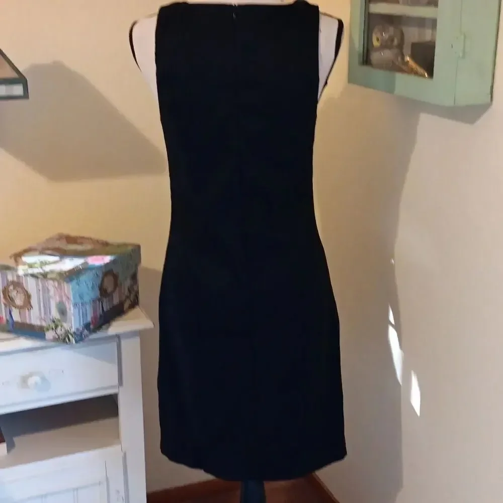 Betsy & Adam Elegant Black Embellished Short Gown